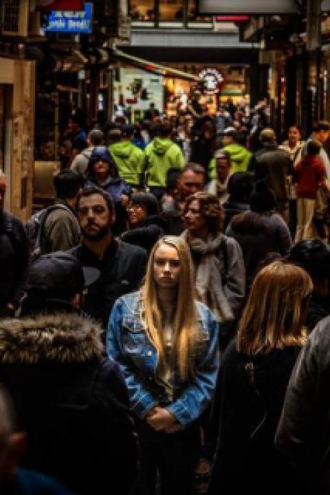 mike-wilson-113304-woman-in-crowd.jpg