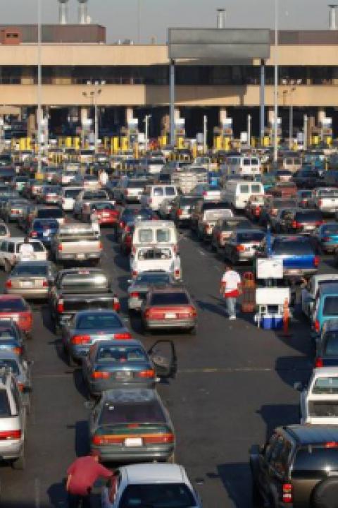 p27_border_AdobeStock_1958236.jpeg