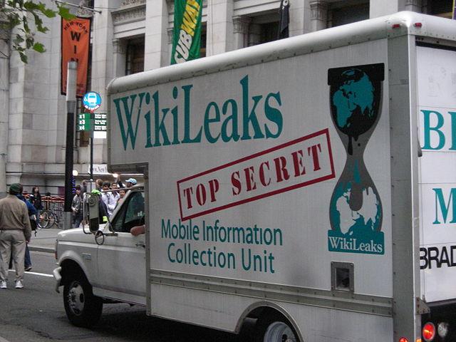640px-OccupyWallStreet_WikiLeaks_Truck.jpg