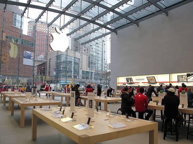 Apples-1-billion-manufacturing-fund-could-boost-the-production-of-more-electronic-gadgets-in-the-U.S.jpg