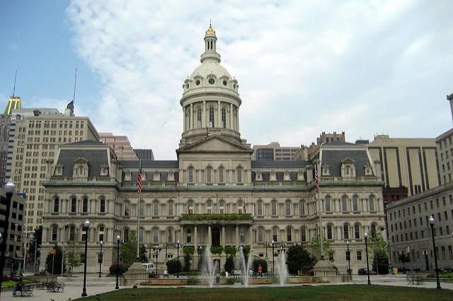 Baltimore-City-Hall.jpg