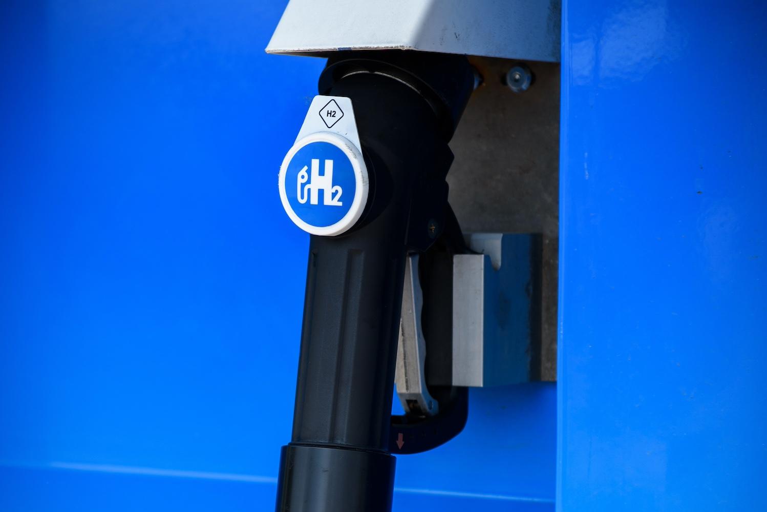 A hydrogen fuel station  — e-fuels