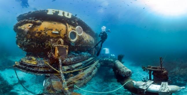 Catlin-Seaview-Survey-is-working-with-NOAA-to-survey-Floridas-coast.jpg