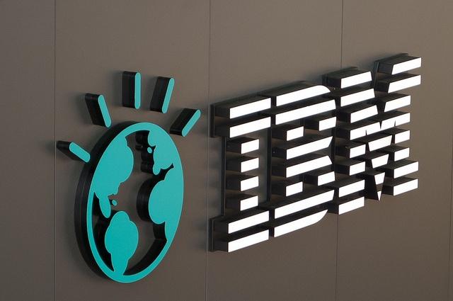 CeBIT-2011_IBM-Logo_Patrick.jpg