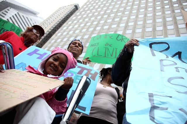 Chicago-health-clinic-supporters-.jpg