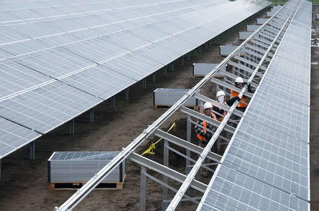 China_solar_OregonDeptofTransportation.jpg