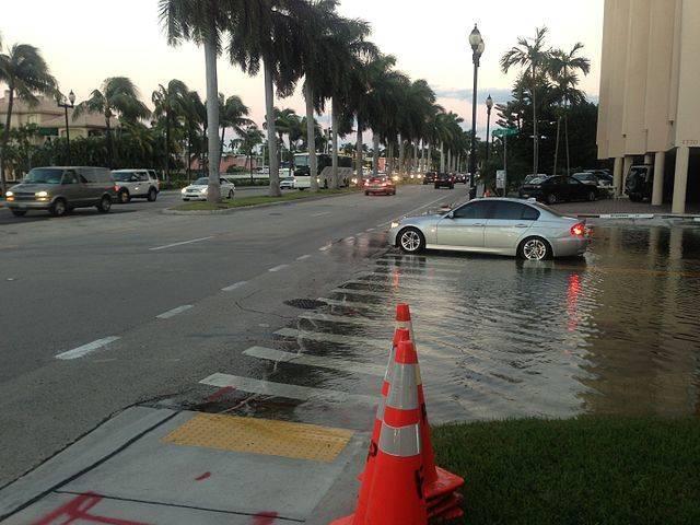 Climate_Change_High_Tide_FloydPhoto.jpg