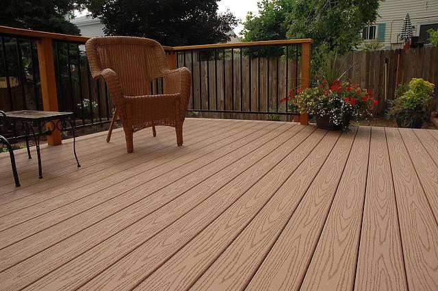 Composite-decking-is-popular-but-no-one-is-thinking-about-its-long-term-sustainability.jpg