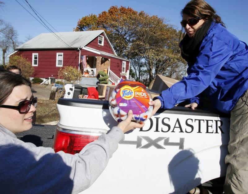Disaster_Relief_Union_Beach_19_Tide_Pods_small.jpg