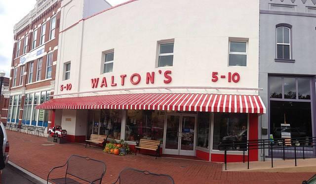 Downtown-Bentonville-and-Sam-Waltons-first-store.jpg