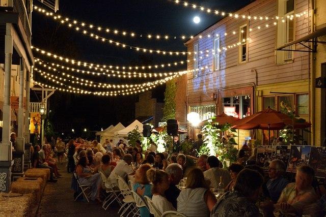 Farm_to_table_outside_PaulRacko1.jpg