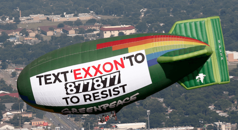 Greenpeace-is-taking-aim-at-Exxon-from-the-air-above-Dallas.png