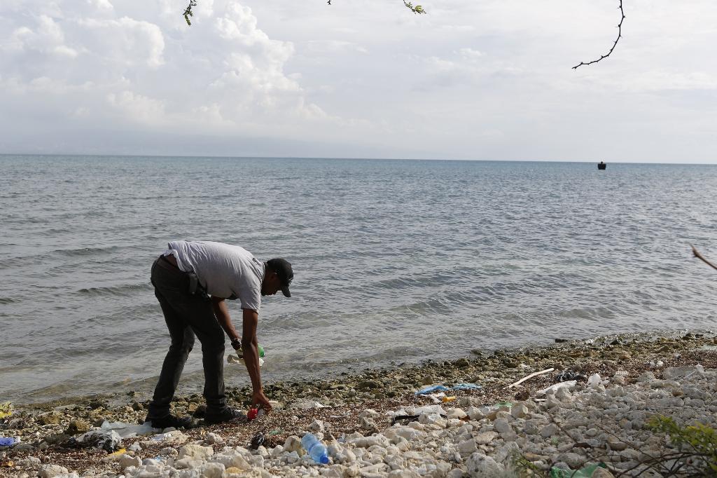 HP-ocean-plastic-haiti.jpg