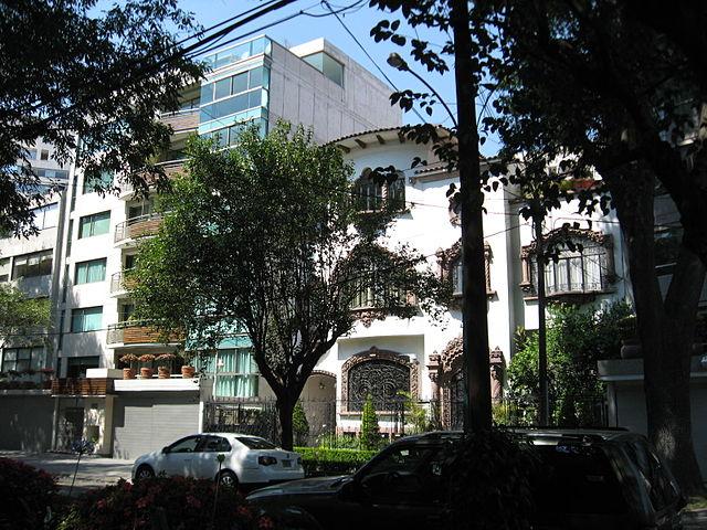 Homeowners-in-upper-middle-class-neighborhoods-such-as-Mexico-Citys-Polanco-could-benefit-from-Brights-program.jpg