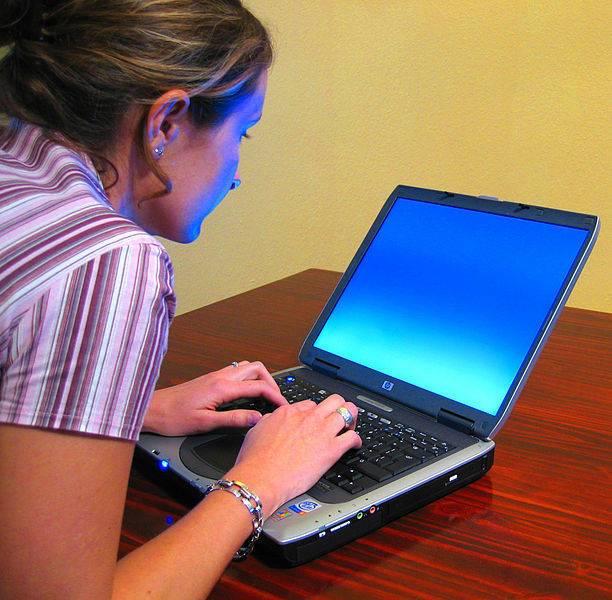 Internet_privacy_Woman-typing-on-laptop2_MatthewBowden.jpg