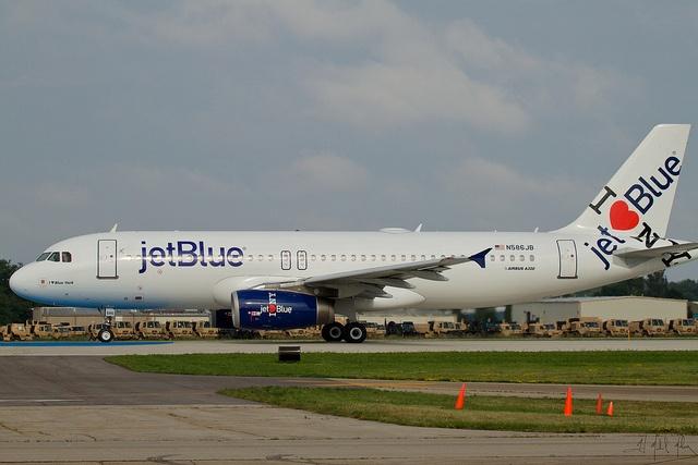 Jet-Blue-NY_H-Michael-Miley.jpg