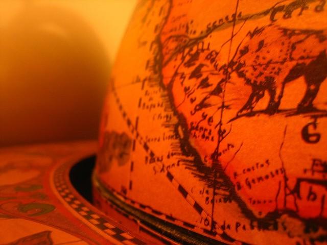 Kieran-Lynam-Globe-2.jpg