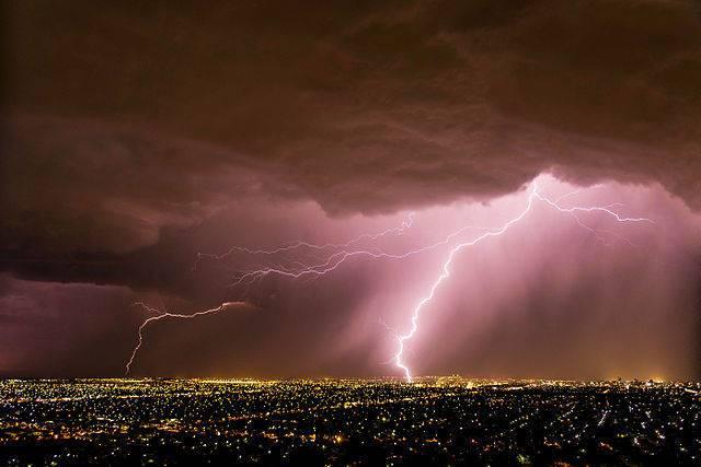 Lightning-in-Adelaide-and-across-South-Australia-have-contributed-to-recent-blackout-woes.jpg