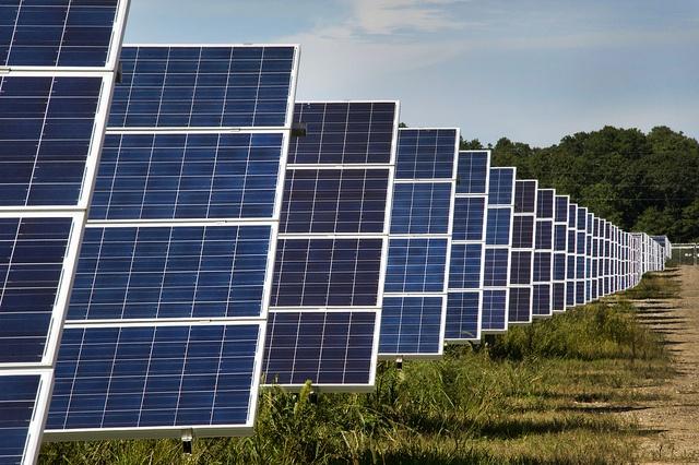 Long-Island-Solar-Farm.jpg