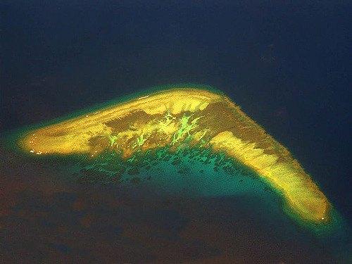 One-of-the-Spratly-Islands-where-there-is-more-than-meets-the-eye.jpg