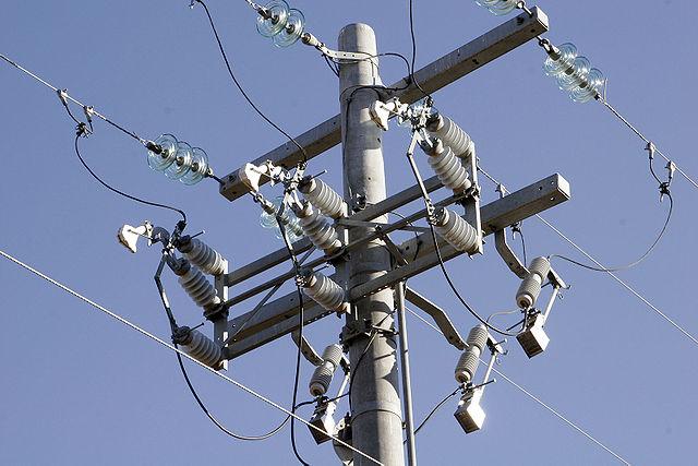 Power_pole.jpg