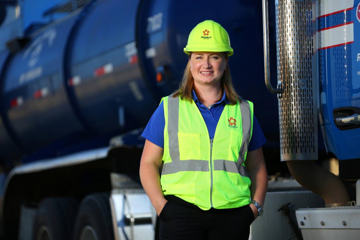When it comes to hiring women in non-traditional fields, the global recycling and hazardous waste company Republic Services has made its mark. 
