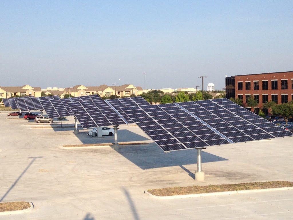 Solar-trees-at-Kohls-offices-in-Dallas.jpg