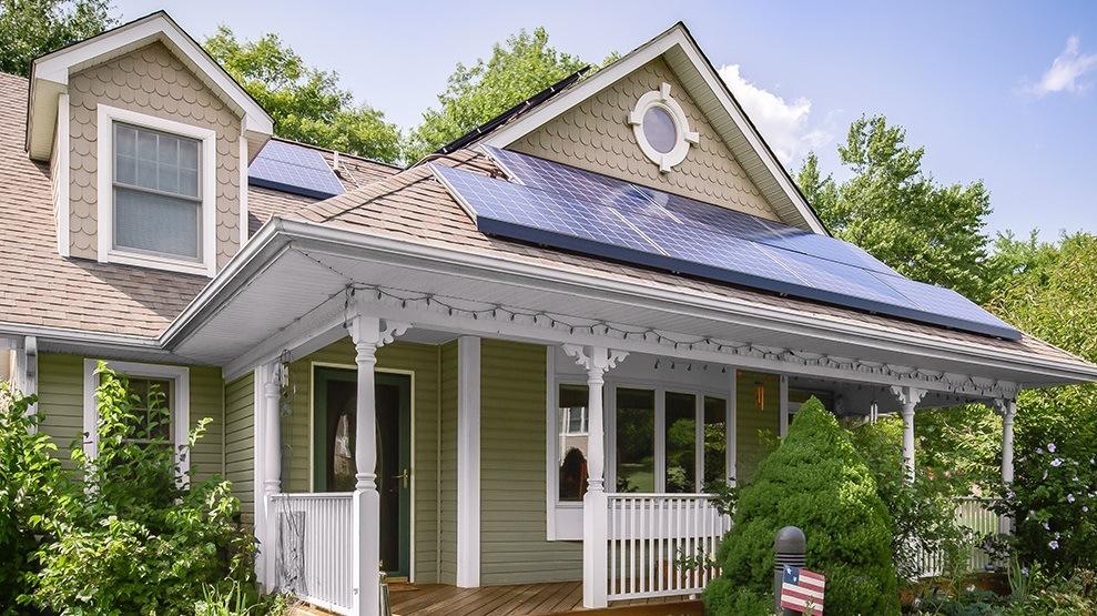 SolarCity-is-now-offering-bonds-and-promising-a-respectable-return.jpg