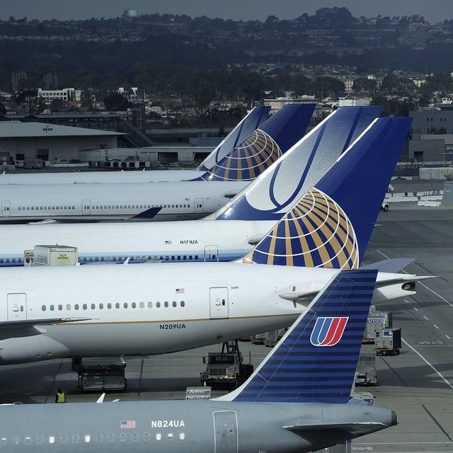 TSA_security_screening_planes_JunSeita.jpg