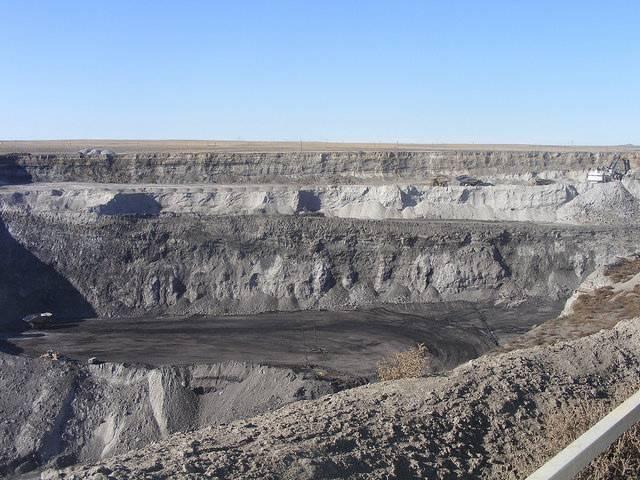 The-Powder-River-Basin-in-Wyoming-is-now-the-coal-industrys-focal-point.jpg