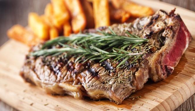 The-USDA-may-soon-recommend-eating-less-red-meat-in-a-roundabout-way.jpg