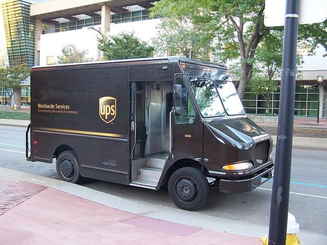 UPS-truck2.jpg