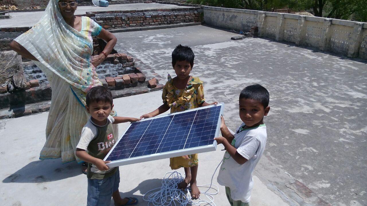 USAID-hopes-solar-can-scale-throughout-India.jpg