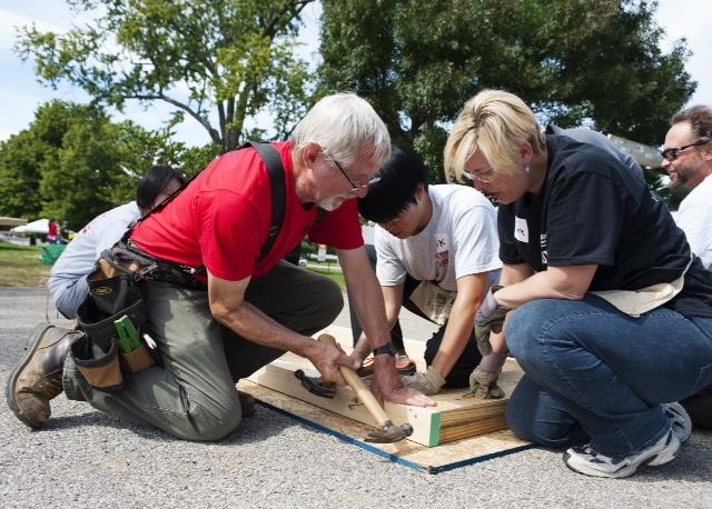 Whirlpool-volunteers-working-on-a-Habitat-for-Humanity-home-near-the-Indiana-University-Campus.jpg