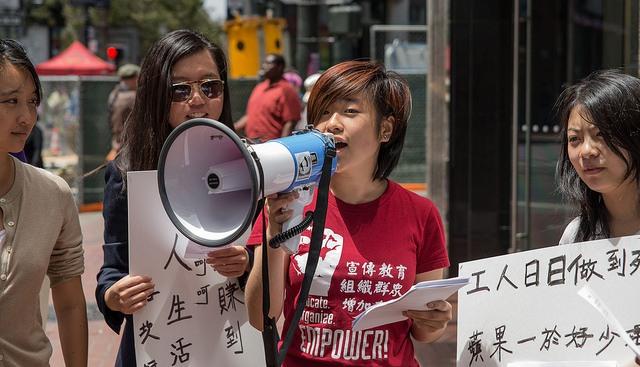 apple_china_annette_bernhardt.jpg