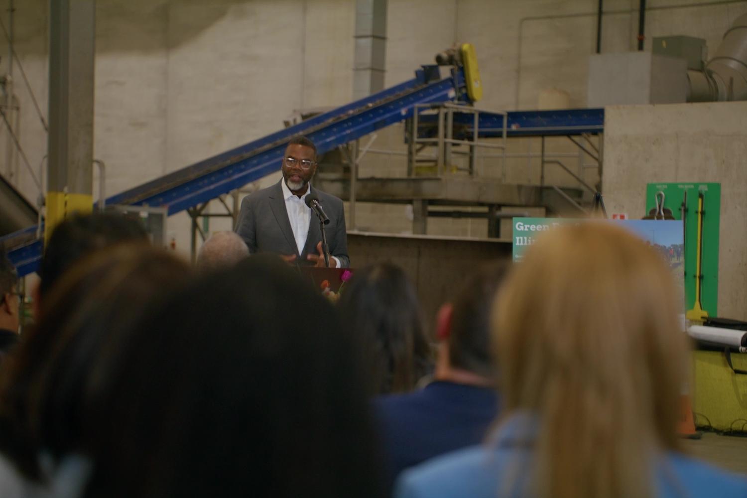 chicago Mayor Brandon Johnson speaks at the opening of the Green Era anaerobic digester in chicago which will process food waste into biogas and compost