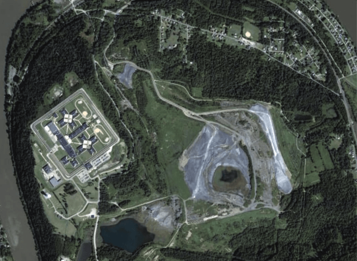 coal-ash-dump-La-Belle-Fayette-1.png