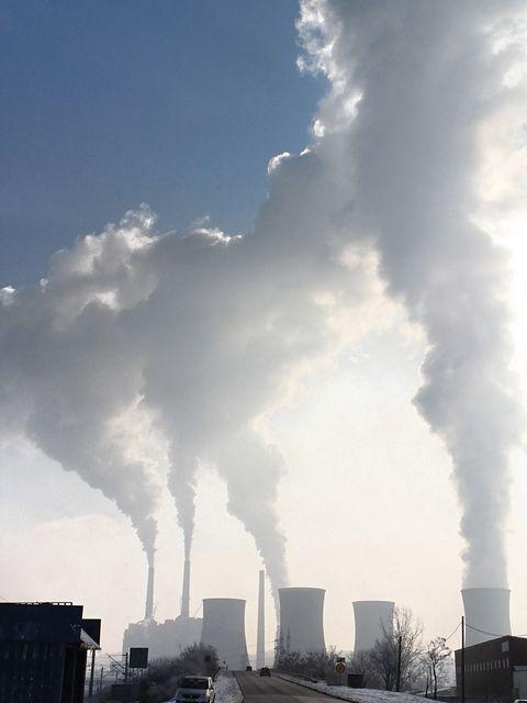 coal-fired-power-plant_emilian-robert-vicol.jpg
