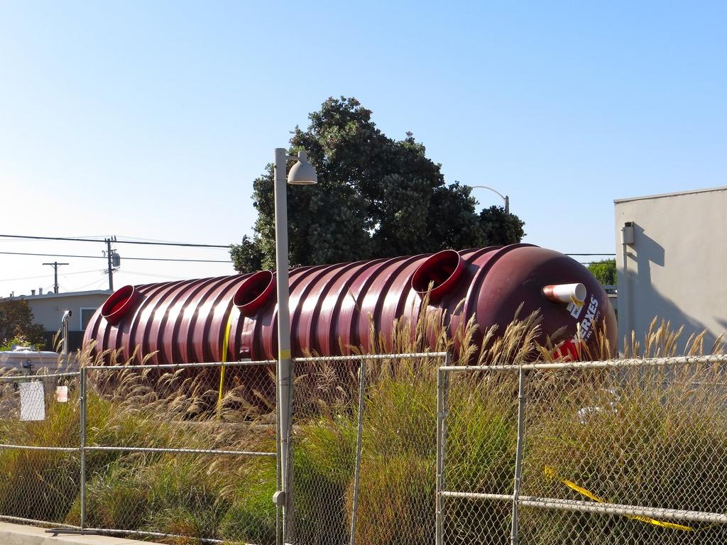 firefightingblograinwatercapturetank.jpg