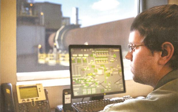 kiln-operator.jpg
