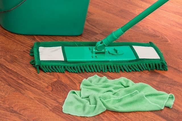mop-2736400_640.jpg
