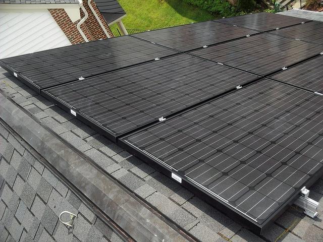 rooftop-solar-rev.jpg