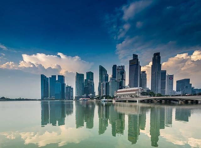 singapore-1079232_640.jpg