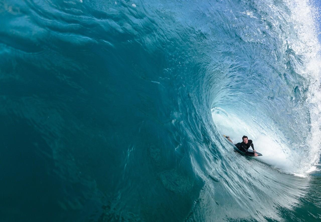 surfer-tube_chris-van-lennep-small.jpg
