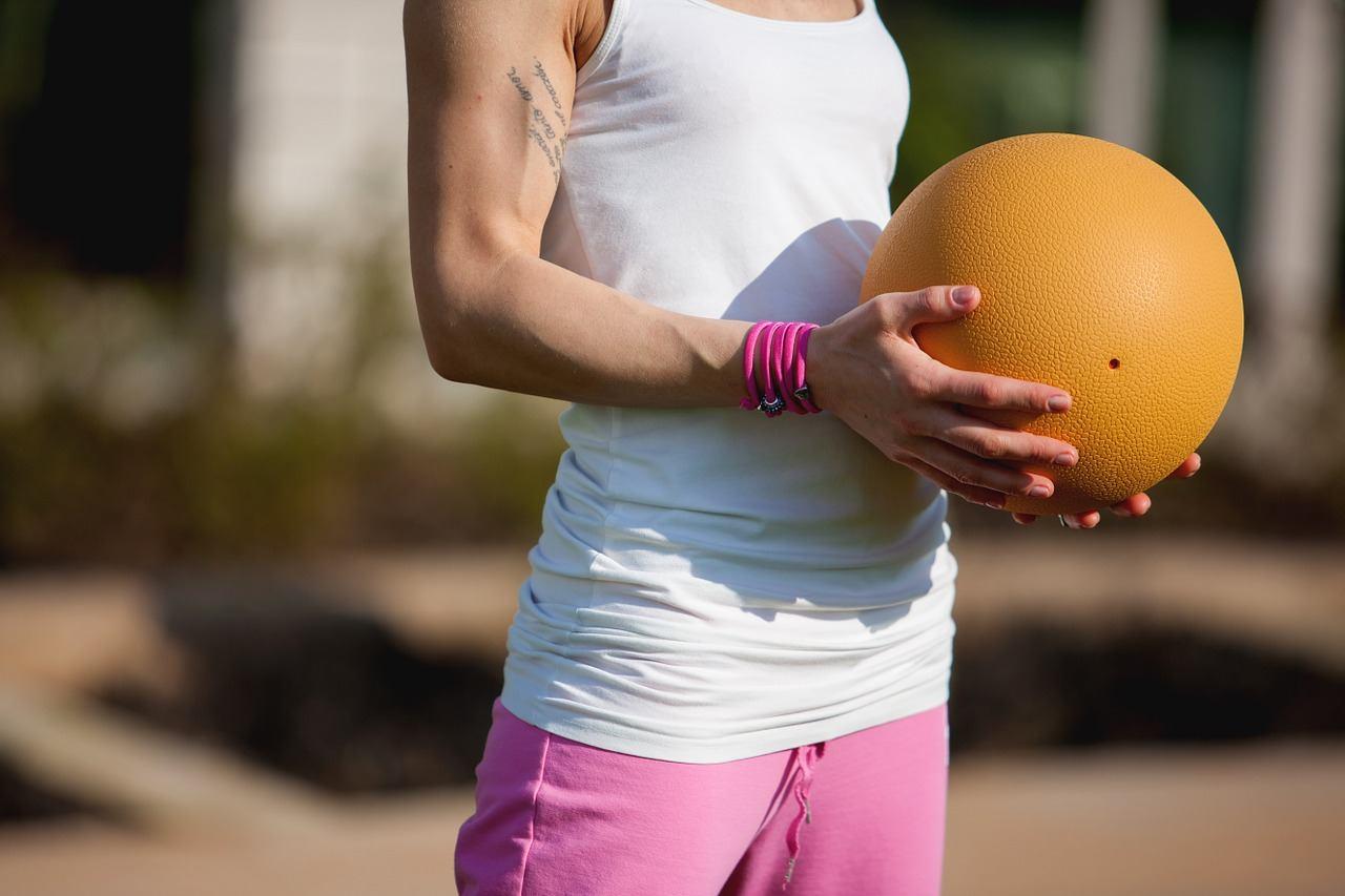 woman-595599_1280.jpg
