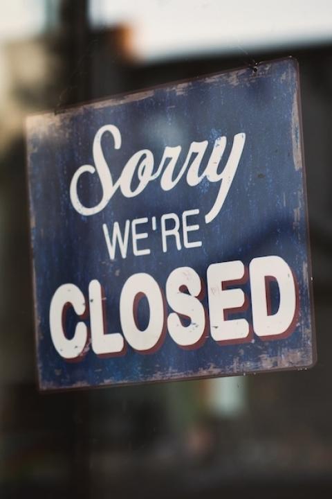Sorry we are closed sign — entrepreneurs of color are less likely to profit from their businesses and more likely to close